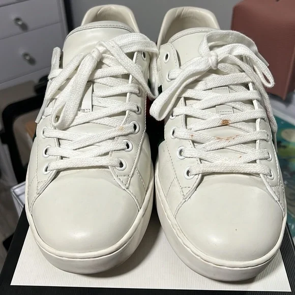 GUCCI SHOES - Picture 3 of 8